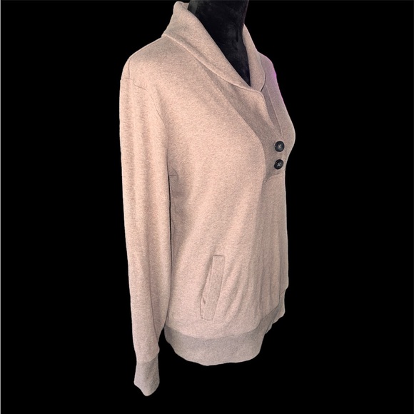 NWOT - Banana Republic - Vintage 3/4 Button -Up Women’s Sweater - V-Neck Sweater - Picture 3 of 5